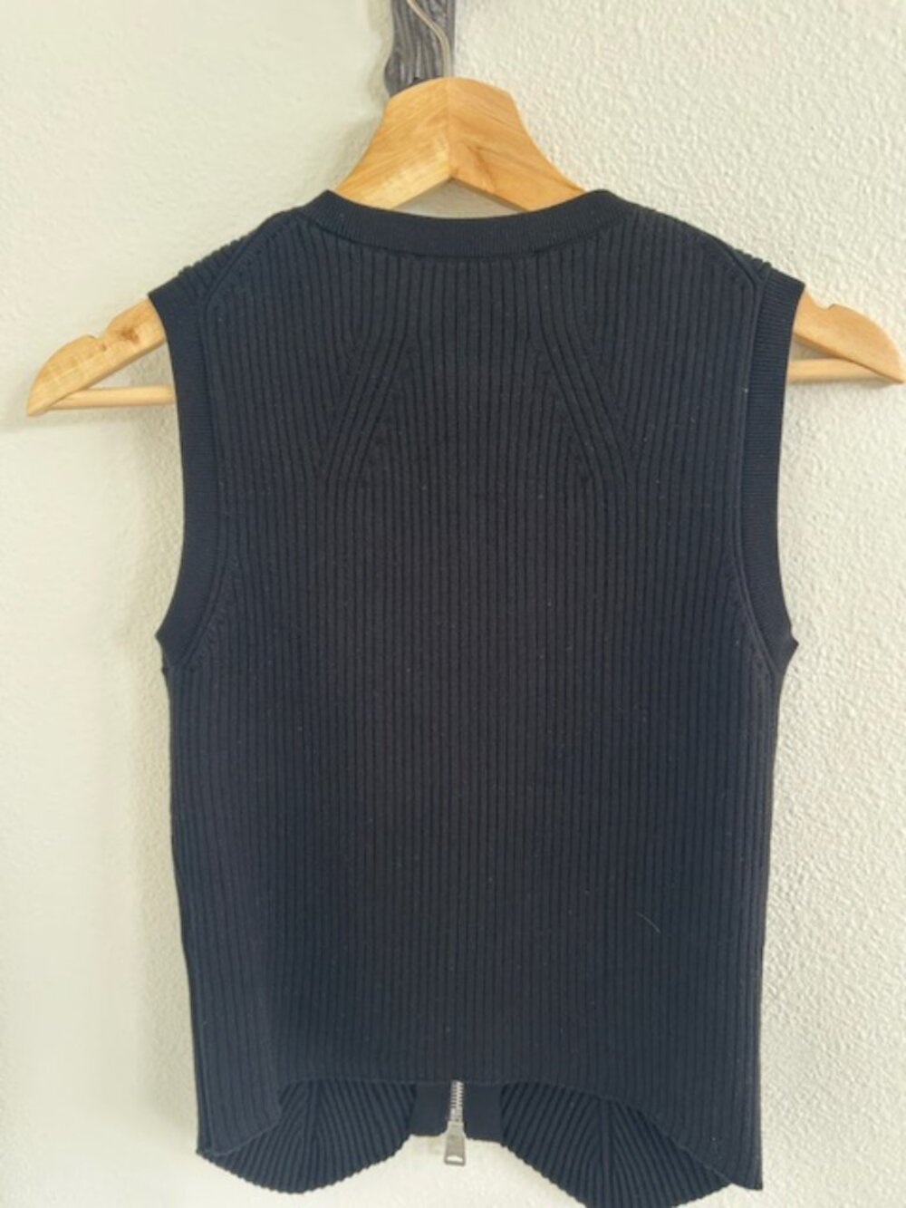All Saints Cruz Rib Knit Sweater Vest - Picture 3 of 6